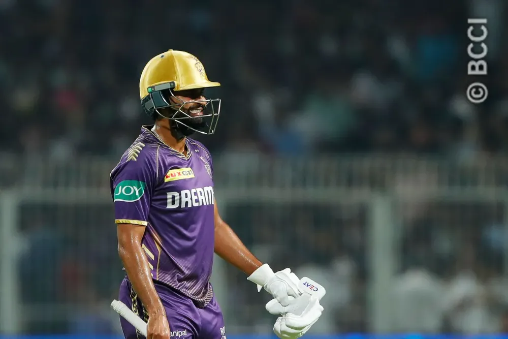 KKR vs RR | Twitter in splits as Shreyas Iyer's dumb DRS call sends anticipation levels soaring while awaiting verdict